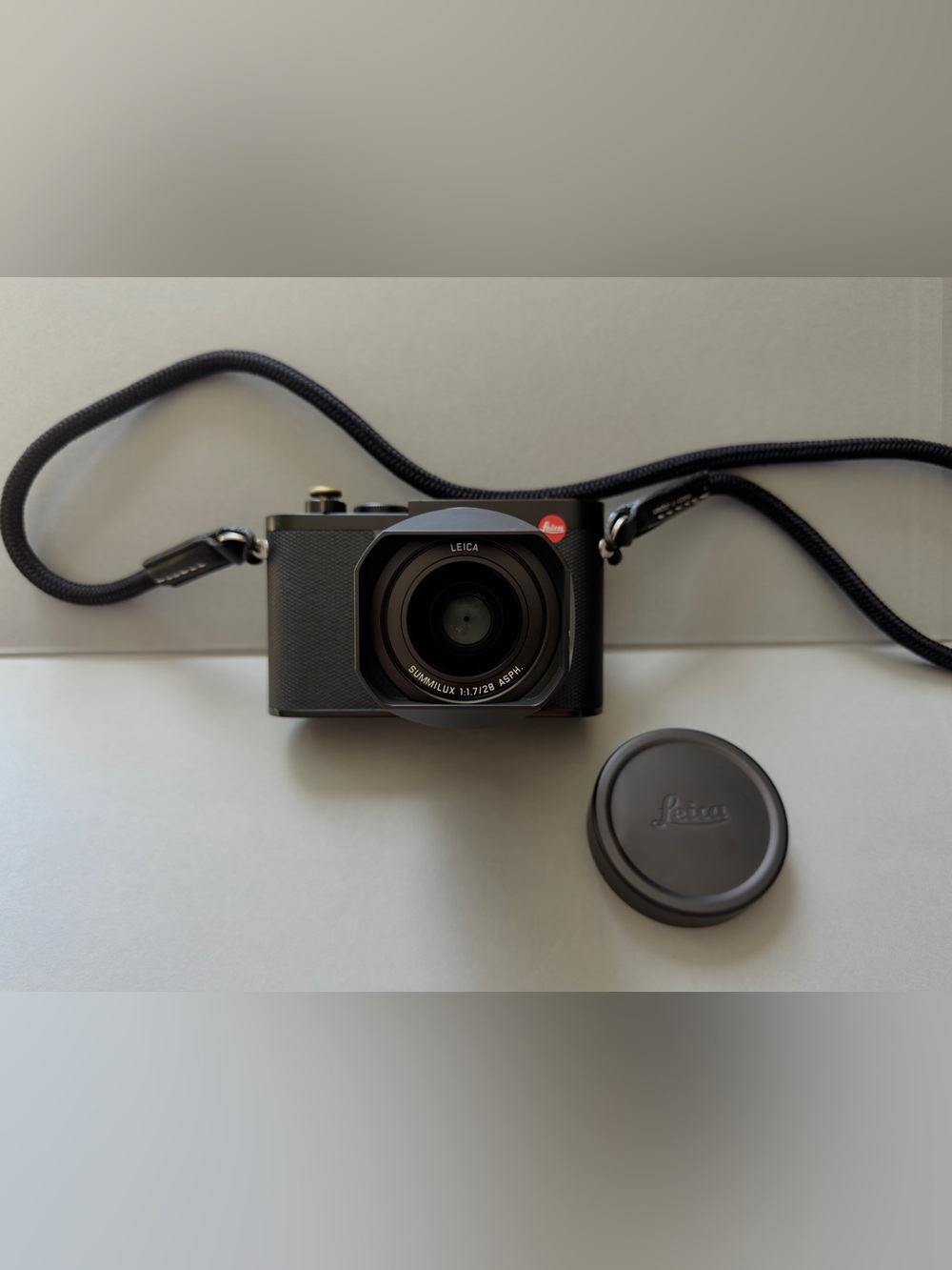 Leica Q3 Digital Camera 24MP f/1.7 Black w/ Strap, Charger, Lens Cap + more